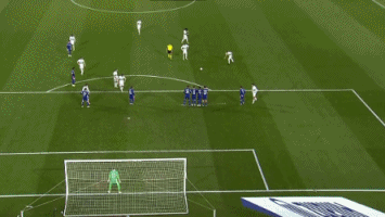 执教球队前4场3次战平，斯帕莱蒂是尤文队史主帅第二人